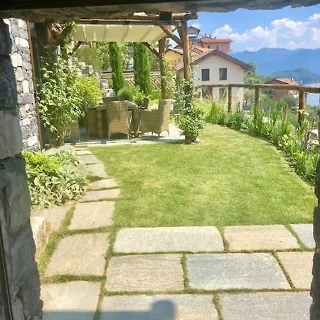 Casa Amore Colonno Комо